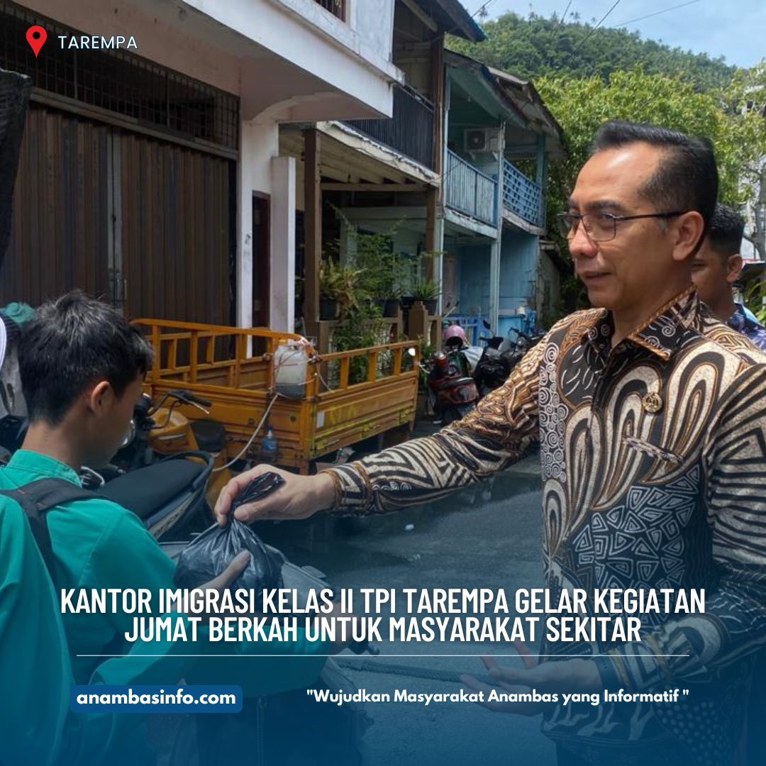 Kantor Imigrasi Kelas II TPI Tarempa Gelar Kegiatan Jumat Berkah untuk Masyarakat Sekitar
